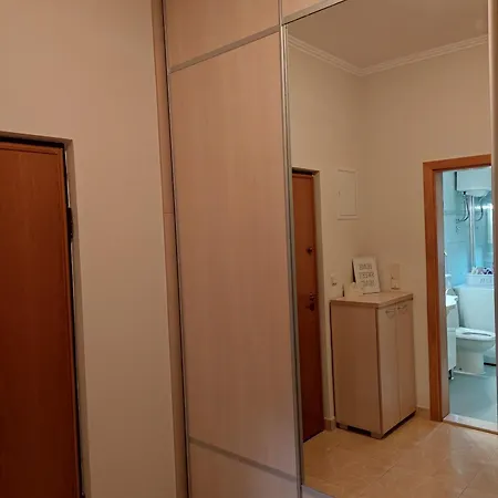 Spanish Square Apartmán